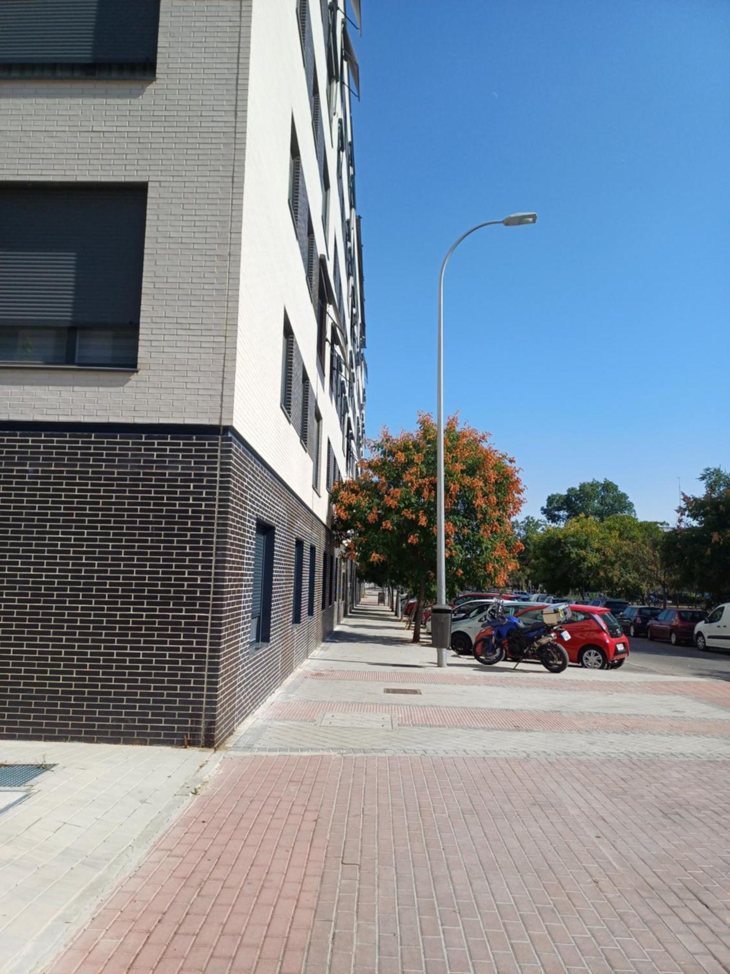 Estudios Nuevos Madrid Centro Exterior foto